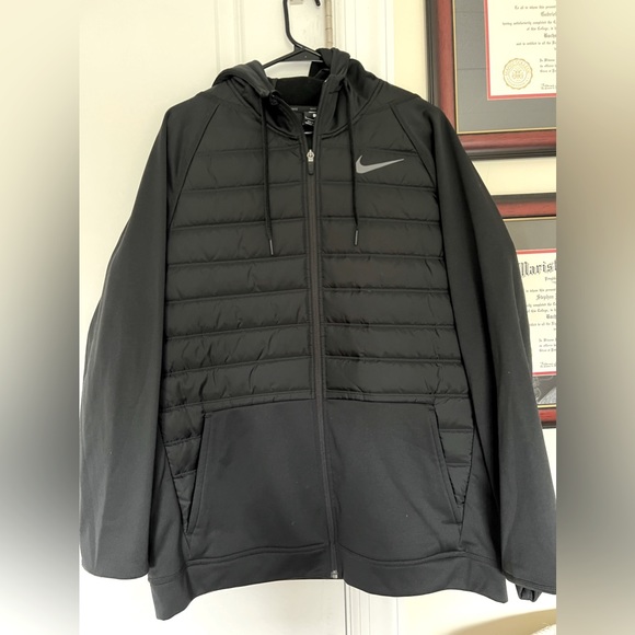 Nike Other - Nike jacket